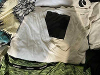 Kleding, schoenen, accessoires (1250x) - afbeelding 13 van  32