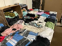 Kleding, schoenen, accessoires (1250x) - afbeelding 21 van  32