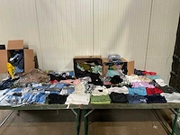 Kleding, schoenen, accessoires (1250x) - afbeelding 12 van  32