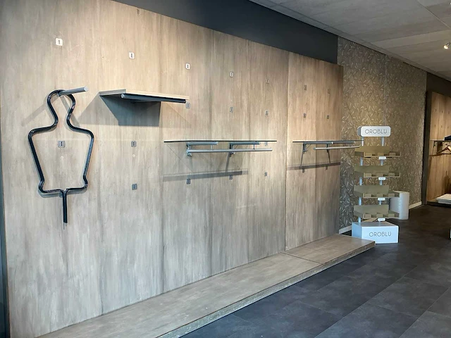 Kleding winkel inventaris - afbeelding 35 van  82