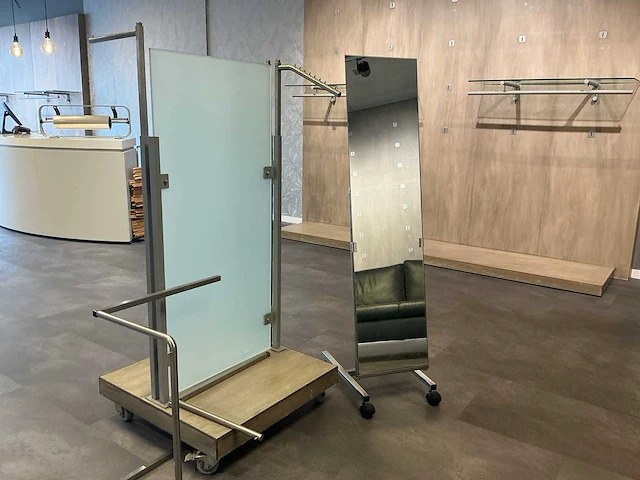 Kleding winkel inventaris - afbeelding 66 van  82