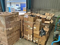 Kledinghanger, 30 pallets - afbeelding 7 van  8