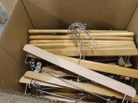 Kledinghangers - doos - afbeelding 3 van  3