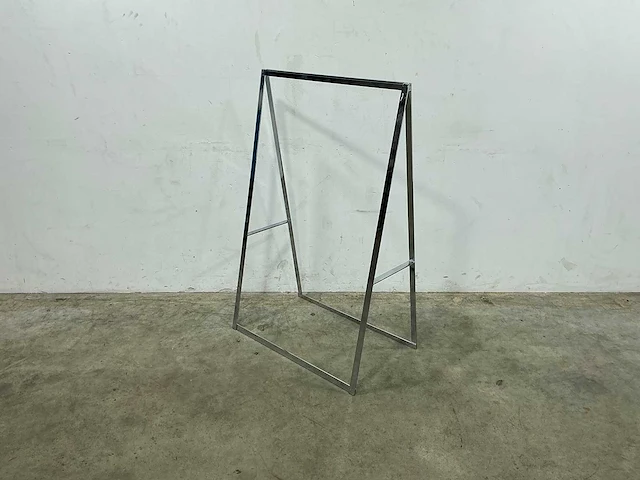 Kledingrek a frame (2x) - afbeelding 1 van  3