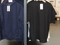 Kledingrek dubbelzijdig afm. 130 x 60 x 134cm. exclusief kleding - afbeelding 2 van  3