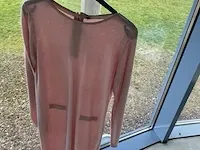 Kledingrek met 52 stuks kinderkleding - afbeelding 10 van  11