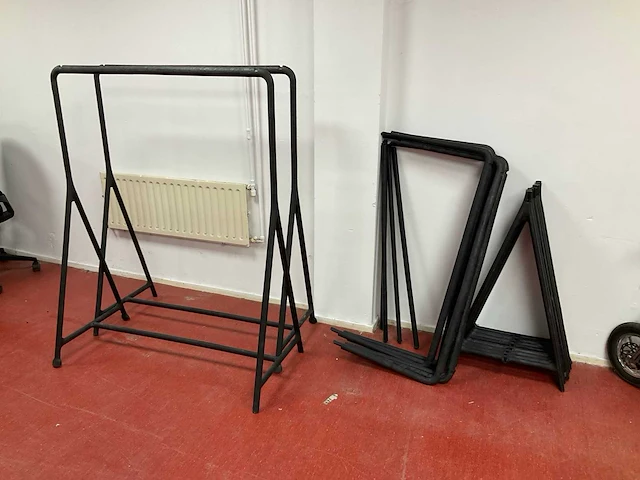 Kledingrekken (6x) - afbeelding 1 van  2