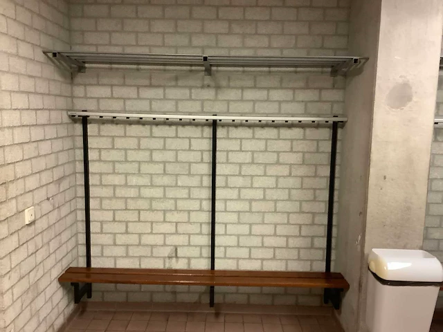 Kleedkamerbanken (5x) - afbeelding 3 van  4