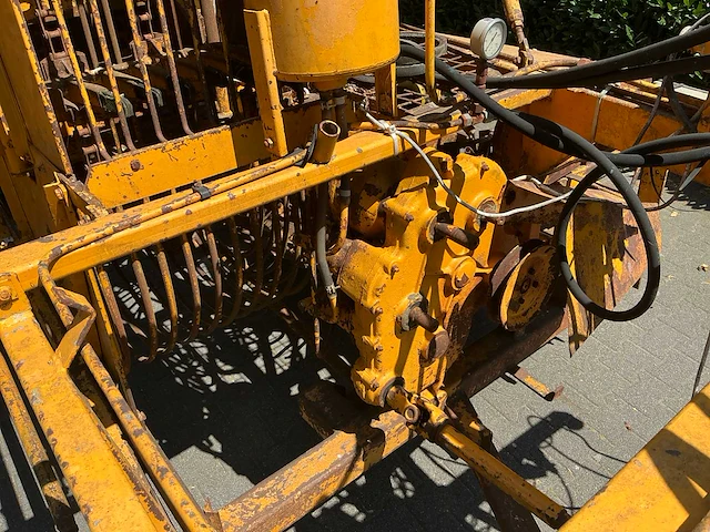 Kleine automatic 5002 bietenrooier - afbeelding 16 van  35