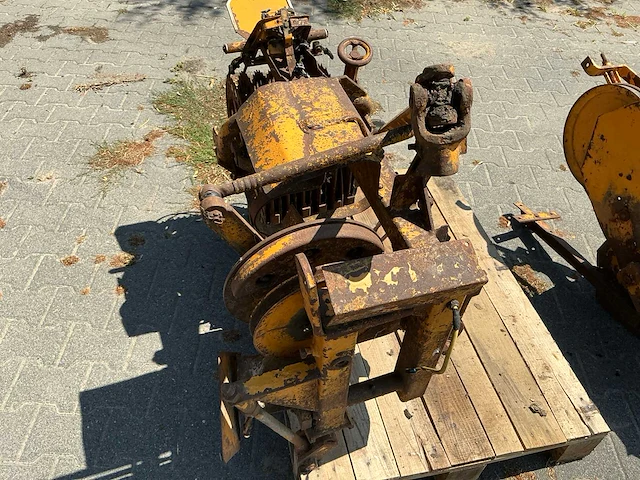 Kleine automatic 5002 bietenrooier - afbeelding 27 van  35