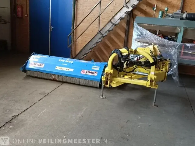 Klepelmaaier zanon, tpe 2000, bouwjaar 2014 - afbeelding 1 van  11