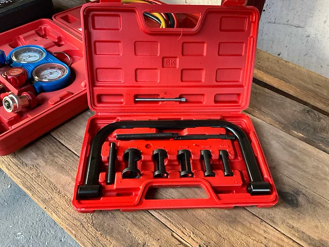 Klepveer demontage set - afbeelding 1 van  5
