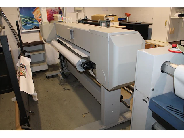 Kleurenprinter canon oce role-based printer cs9360 met maximale rolbreedte 150 cm en enkele toners. afmetin... - afbeelding 2 van  4