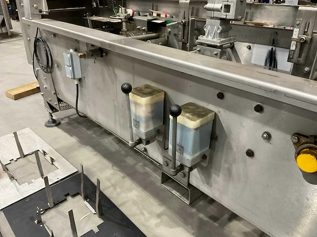 Kliklok concorde k dozen vouw machine - afbeelding 8 van  21