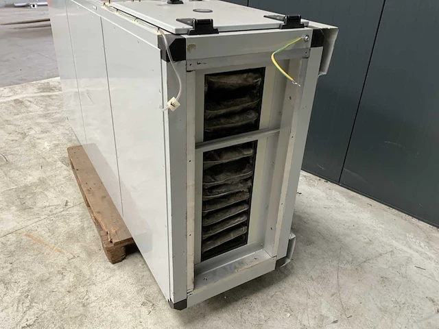 Klimatec kzg 4 0040 luchtbehandelingsinstallatie met koeling en luchtfilters - afbeelding 3 van  7