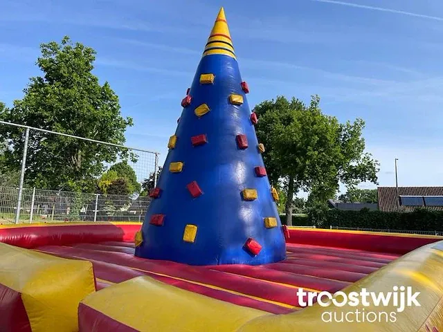 Klimtoren springkussen - afbeelding 2 van  8