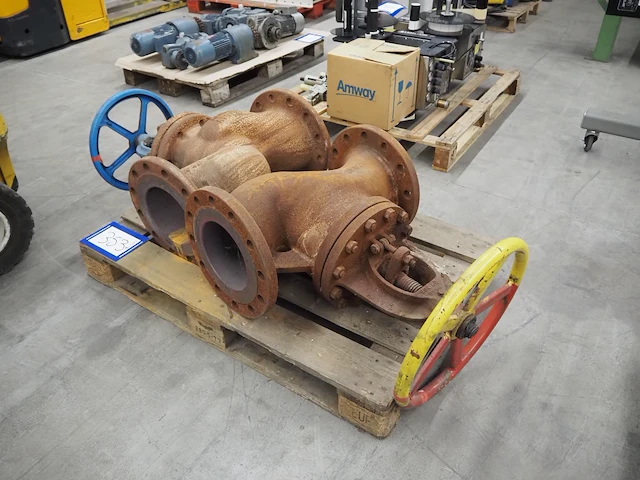 Klinger - afbeelding 2 van  8