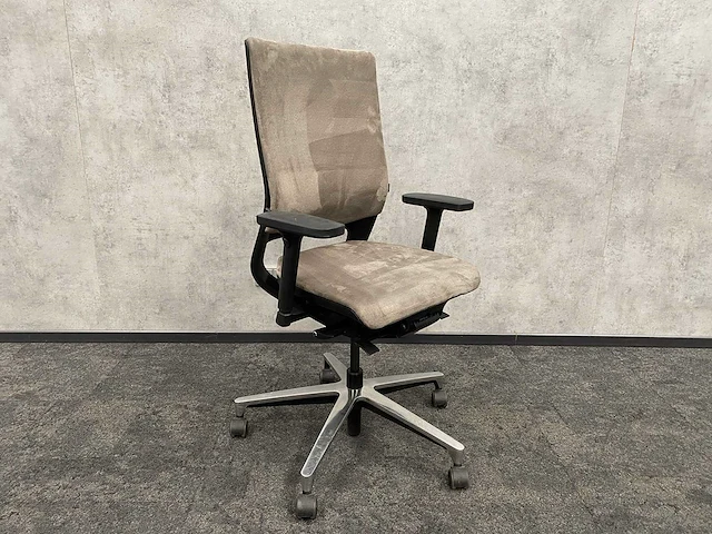 Klober - ergonomische bureaustoel - afbeelding 1 van  14