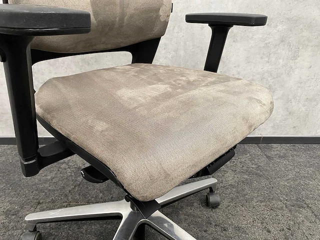 Klober - ergonomische bureaustoel - afbeelding 10 van  14