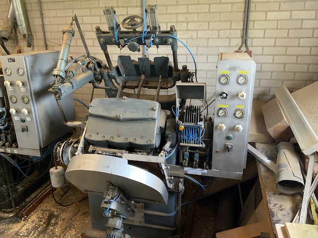 Klompenboormachine - afbeelding 6 van  13