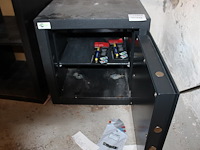 Kluis mb safety. afmeting 50 x 50 x 50 cm. - afbeelding 2 van  2