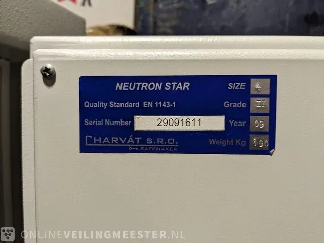 Kluis met afstort gedeelte neutron star - afbeelding 7 van  7