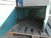Kluis met metalen kast o.a. lips - afbeelding 6 van  6