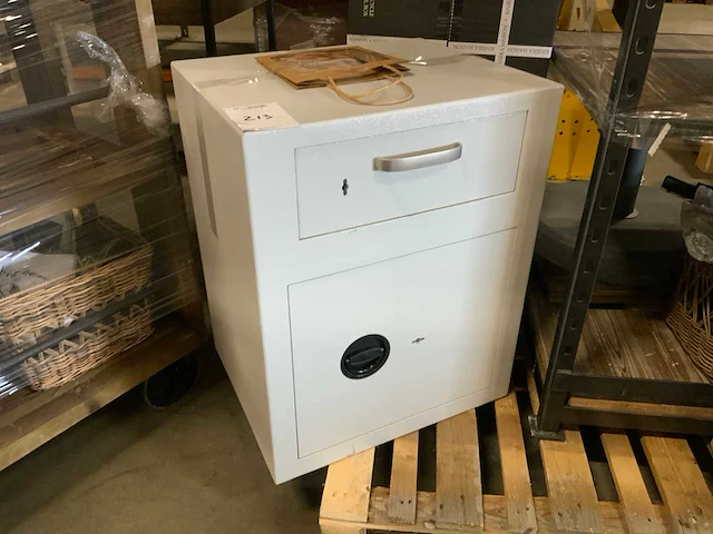 Kluis - afbeelding 1 van  3