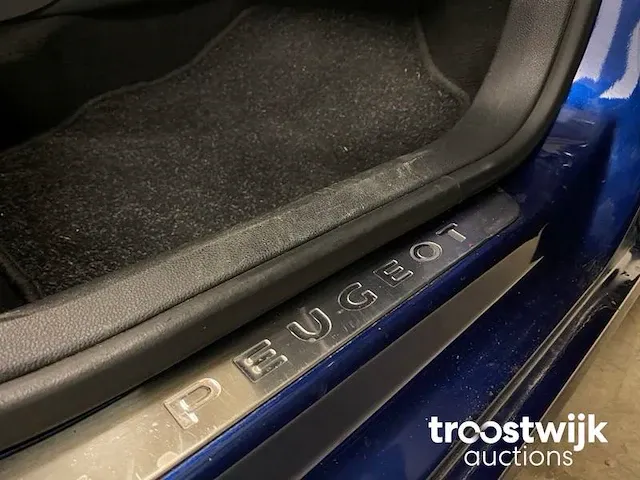 Km! fotos! check! peugeot 308 1.6 thp xt 150pk 2007, 92-kbd-8 - afbeelding 33 van  54