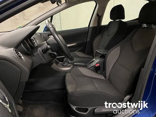 Km! fotos! check! peugeot 308 1.6 thp xt 150pk 2007, 92-kbd-8 - afbeelding 37 van  54