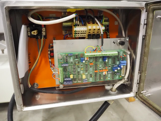 Kmg systems limited - afbeelding 5 van  7