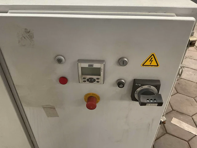 Kmt neoline40iv3 waterstraalsnijmachine - afbeelding 14 van  16