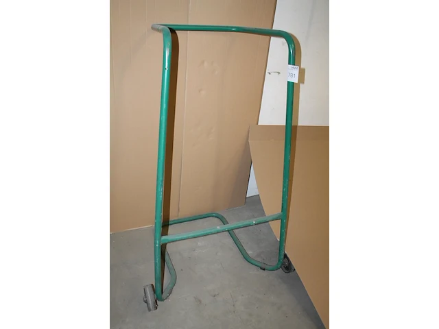 Knapzakhouder. - afbeelding 2 van  2