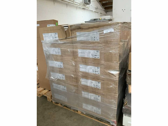 Knauf armstrong sahara plafondplaten 120m2 - afbeelding 3 van  3
