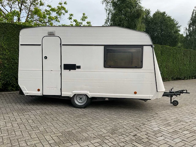 Knaus caravan - afbeelding 10 van  17