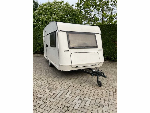 Knaus caravan - afbeelding 16 van  17