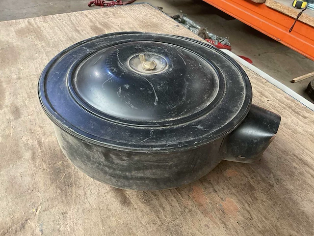Knecht lb 25/1 luchtfilter huis (13x) - afbeelding 1 van  4