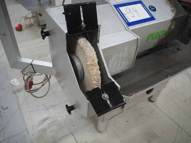 Knecht - afbeelding 6 van  10