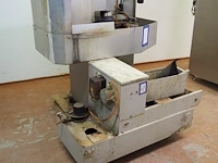Knecht - afbeelding 2 van  8
