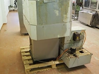 Knecht - afbeelding 3 van  8