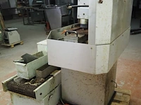 Knecht - afbeelding 4 van  8