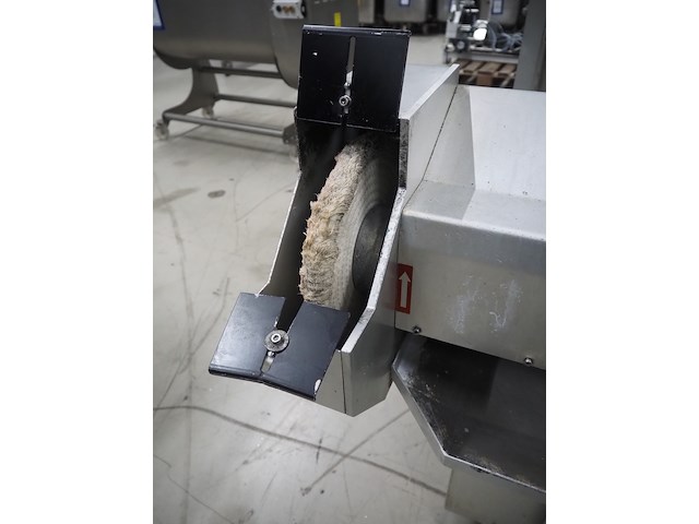 Knecht - afbeelding 6 van  9