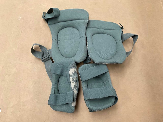 Knee and elbow pad set (237x) - afbeelding 2 van  4