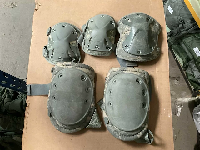Knee and elbow pad set - afbeelding 1 van  2