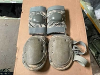 Knee and elbow pad set - afbeelding 1 van  2