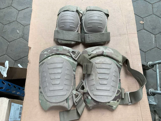 Knee and elbow pad set - afbeelding 1 van  2