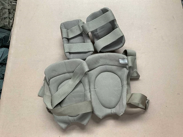 Knee and elbow set - afbeelding 2 van  2
