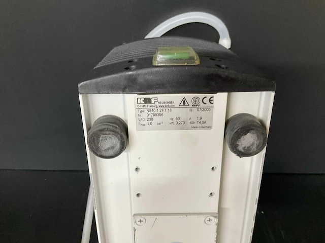 Knf n840.1.2ft.18 vacuümpomp - afbeelding 3 van  3