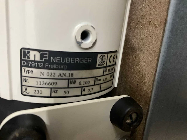 Knf neuberger n022an.18 membraanpomp - afbeelding 3 van  3