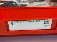 Knie 90 graden pers 32x32 - partij - afbeelding 4 van  4